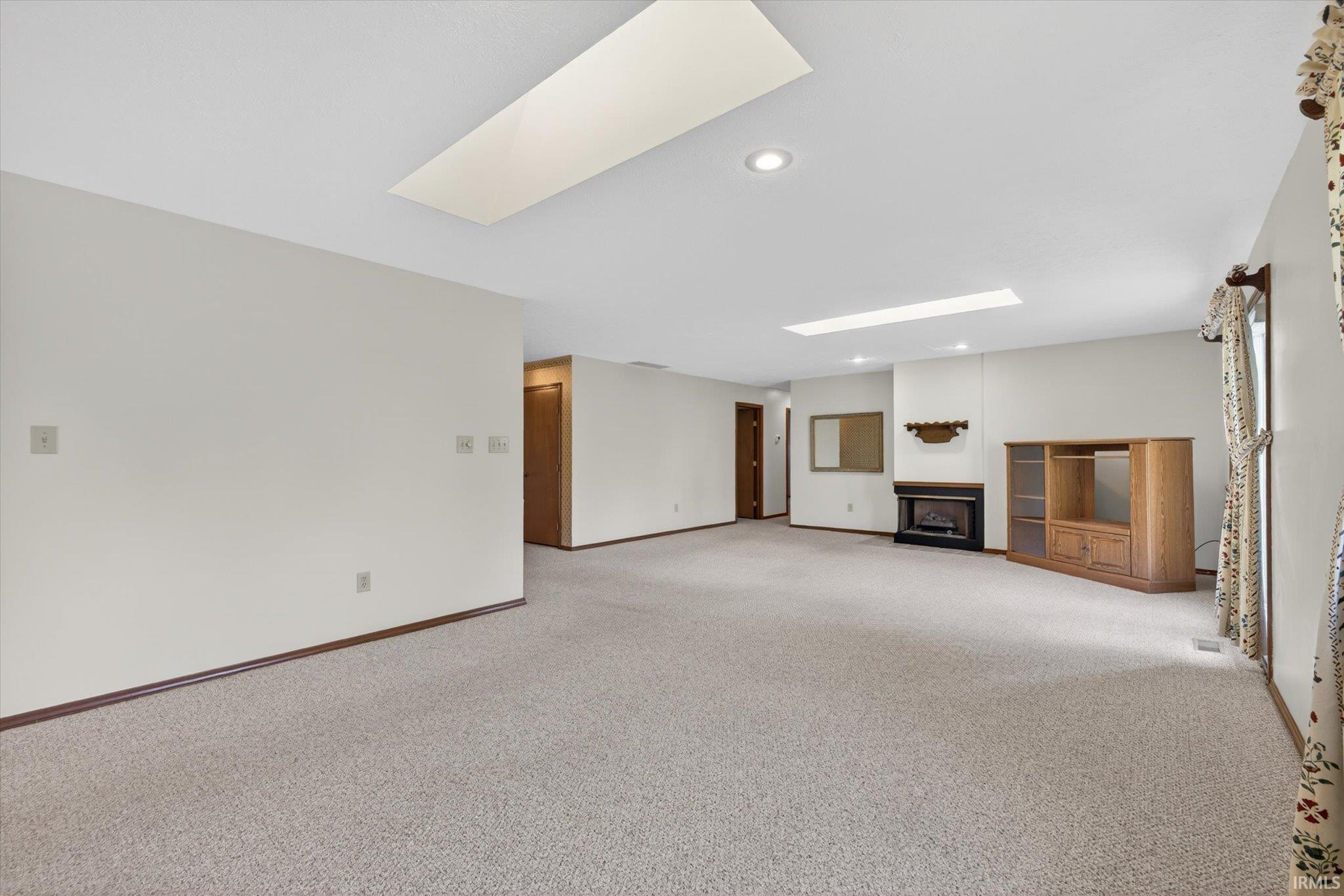 701 West Gordon Pike Bloomington, IN 47403 - Photo 12 of 36