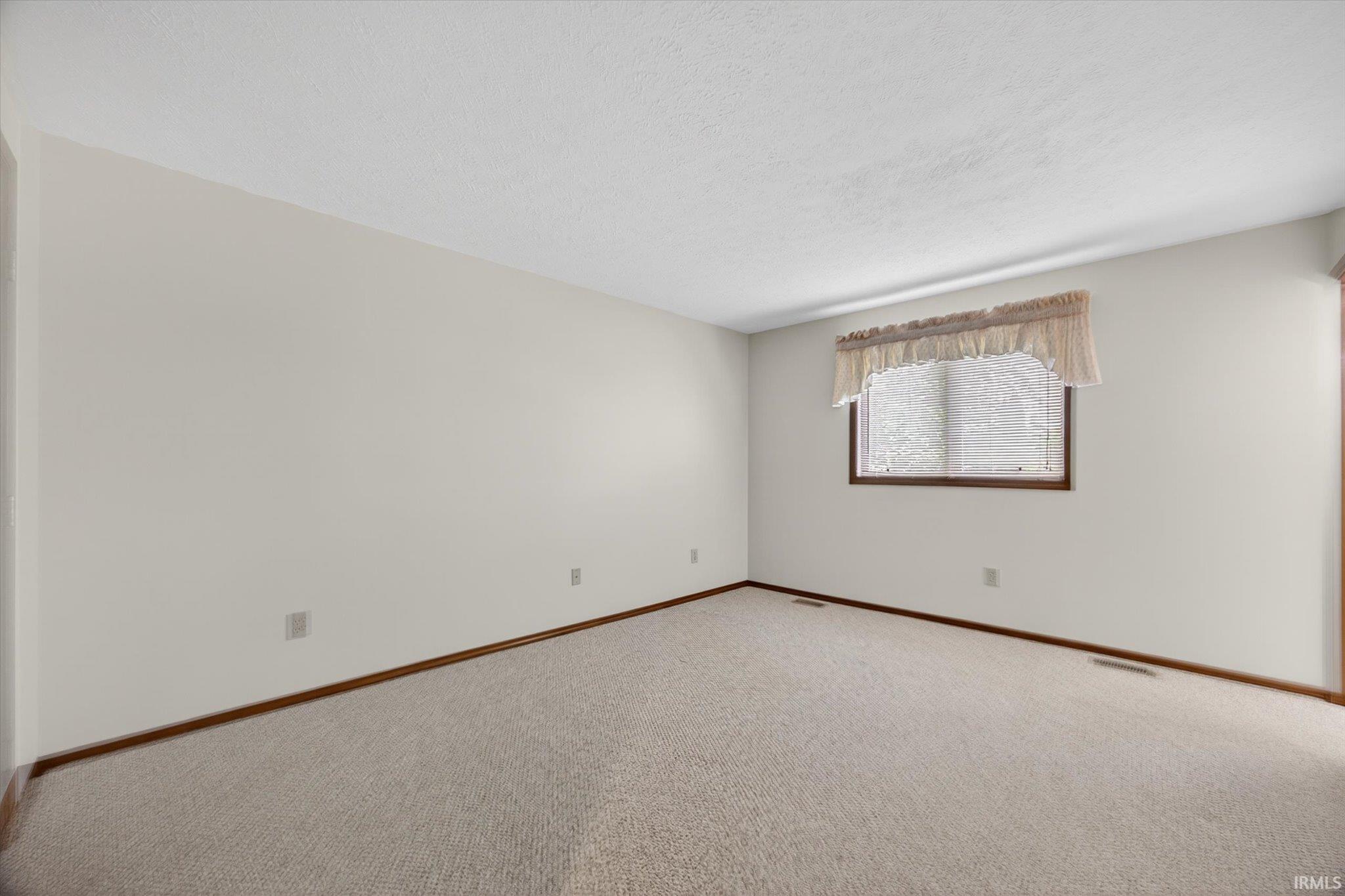 701 West Gordon Pike Bloomington, IN 47403 - Photo 21 of 36