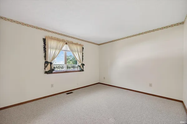 $320,000 | 701 West Gordon Pike, Bloomington, IN 47403