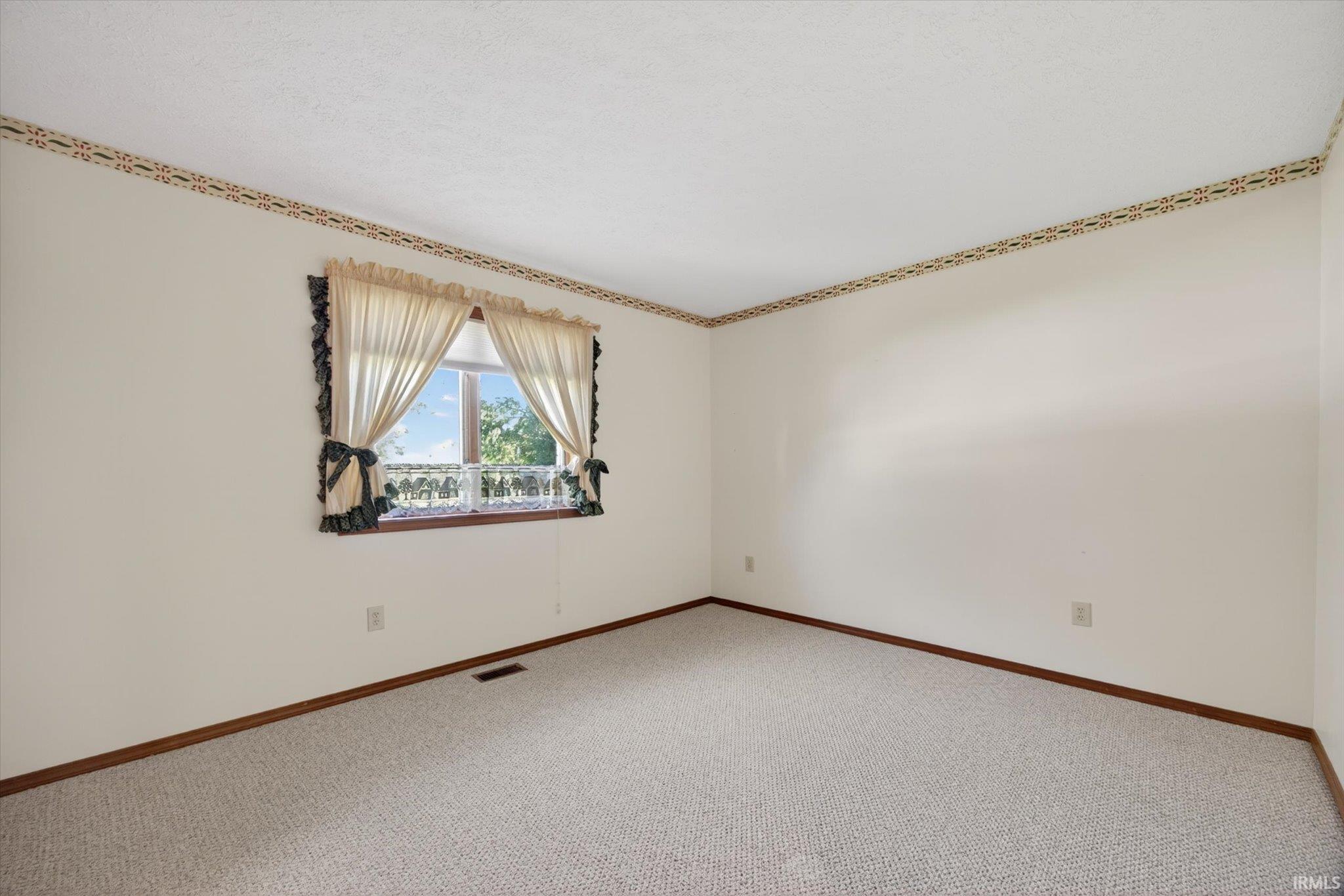 701 West Gordon Pike Bloomington, IN 47403 - Photo 23 of 36