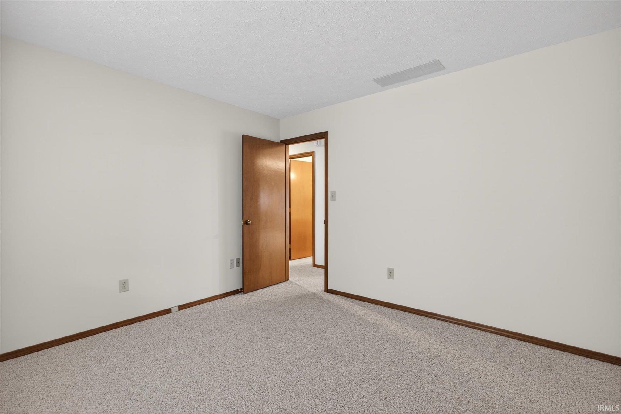 701 West Gordon Pike Bloomington, IN 47403 - Photo 25 of 36