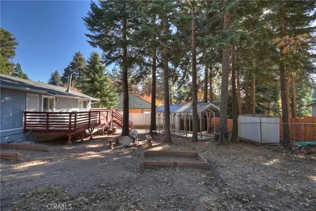 a view of outdoor space