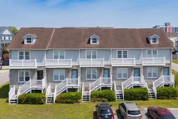 $399,995 | 112 3rd Avenue South, Unit B, Surfside Beach, SC 29575