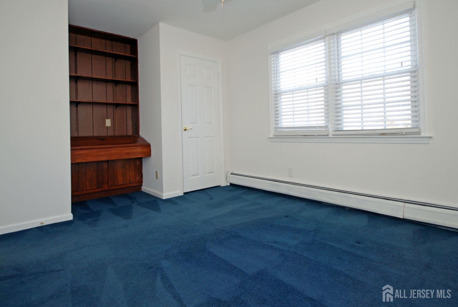 319 Fairview Avenue Middlesex, NJ 08846 - Photo 14 of 30