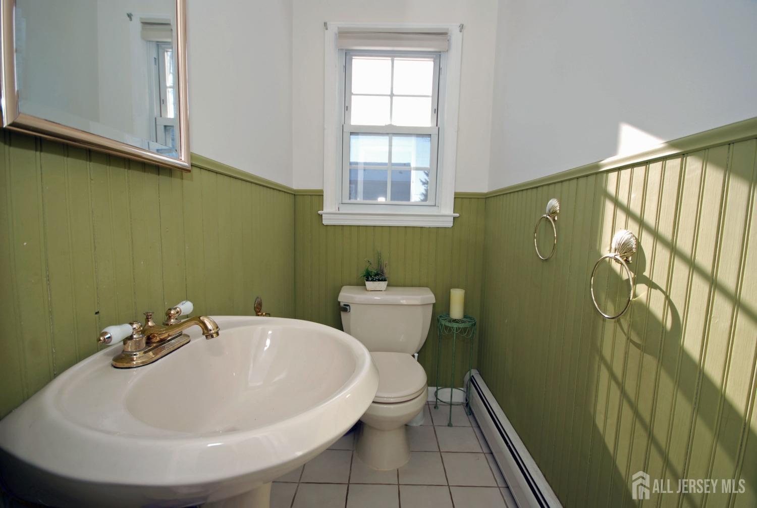 319 Fairview Avenue Middlesex, NJ 08846 - Photo 7 of 30