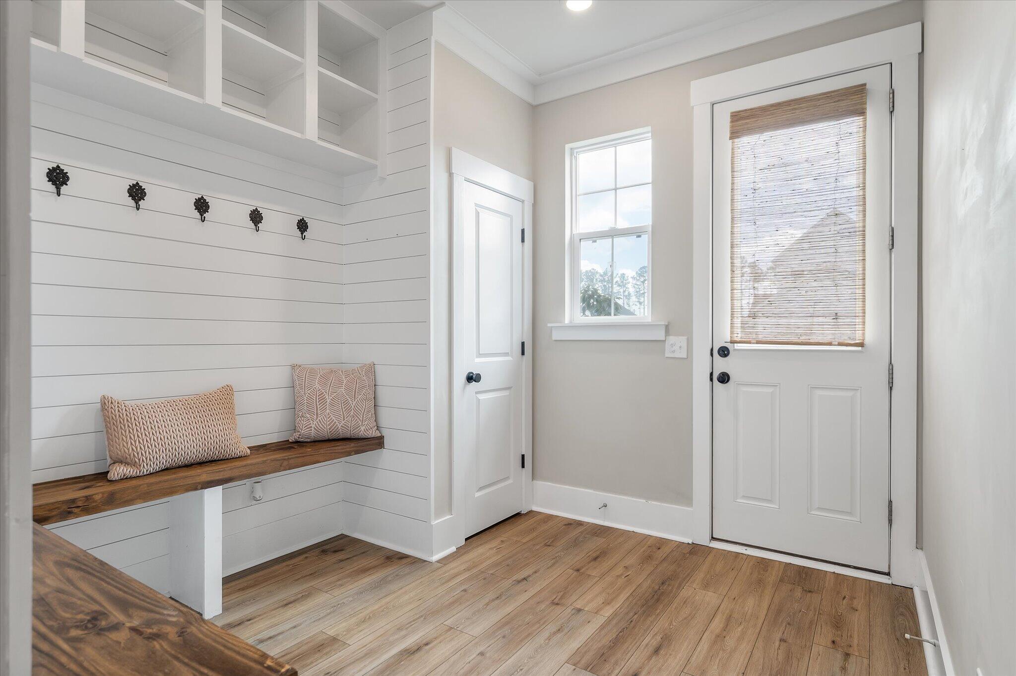 619 Blueway Avenue Summerville, SC 29486 - Photo 17 of 40 Mud room off Kitchen