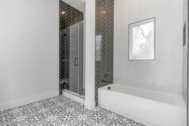 $1,950 | 1813 Wellington Street, Greenville, TX 75401