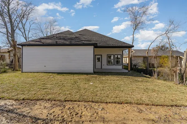 $1,950 | 1813 Wellington Street, Greenville, TX 75401