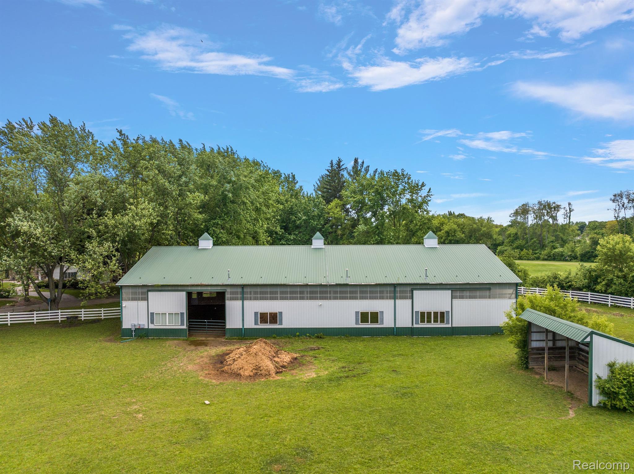 5725 South Weed Road Plymouth, MI 48170 - Photo 63 of 90 Gallery Image 63