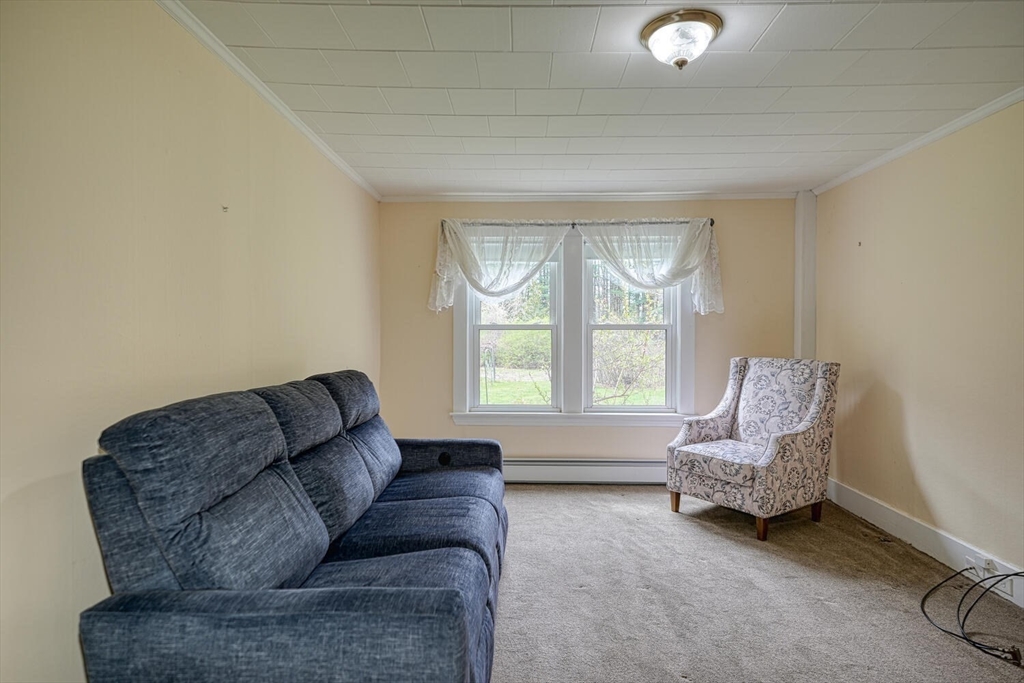 193 Gates Pond Road Berlin, MA 01503 - Photo 13 of 42