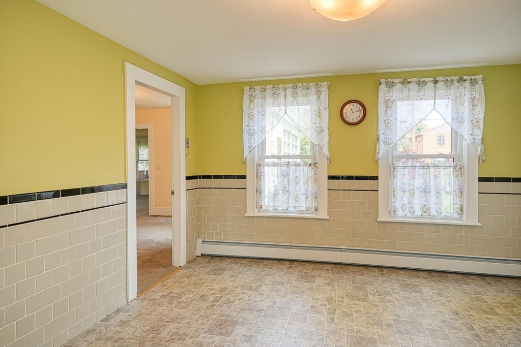 193 Gates Pond Road Berlin, MA 01503 - Photo 7 of 42
