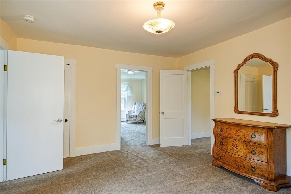 193 Gates Pond Road Berlin, MA 01503 - Photo 10 of 42