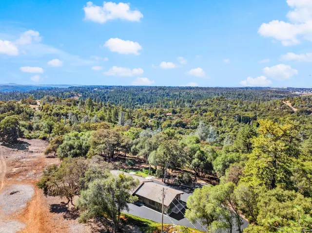 $655,000 | 1111 Scenic Pine Drive, Auburn, CA 95602