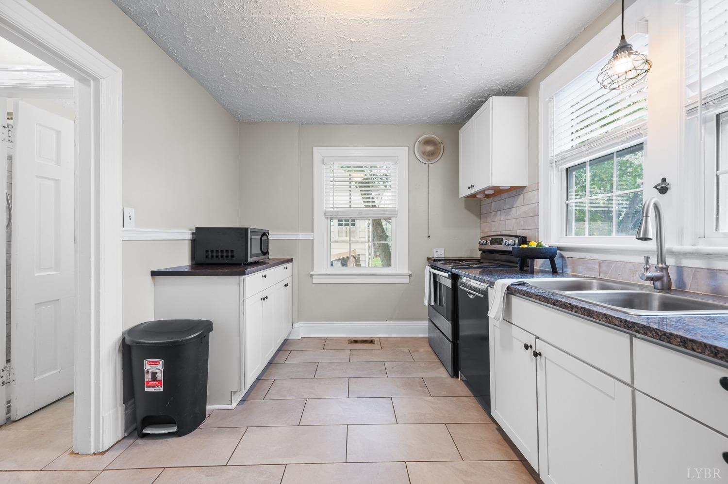 611 Riverside Drive Lynchburg, VA 24503 - Photo 15 of 50 Gallery Image 15