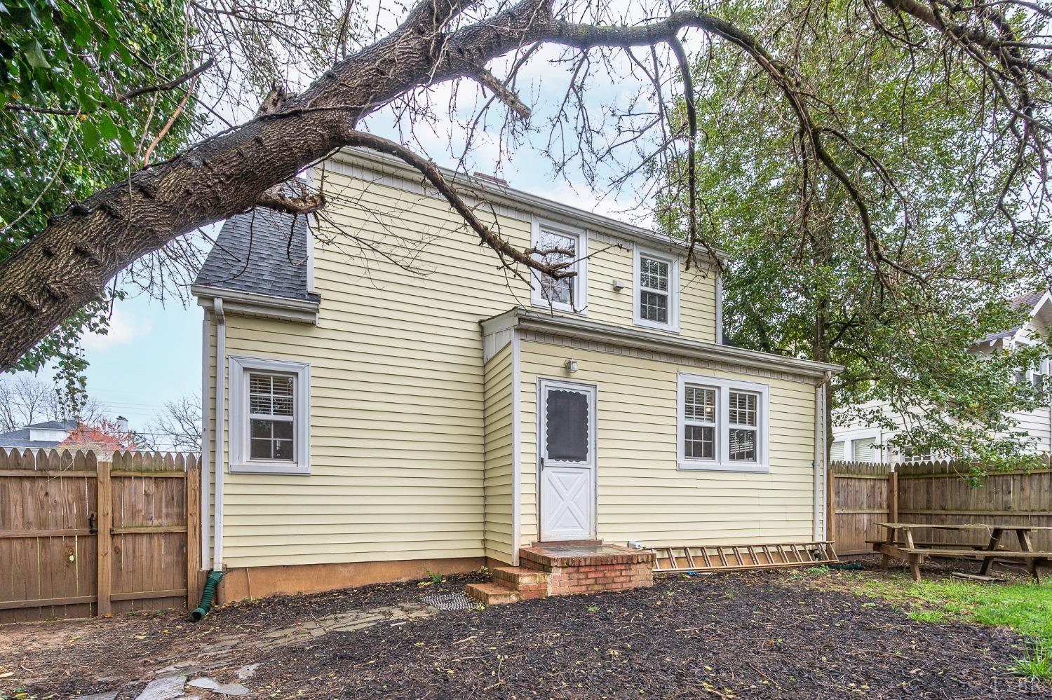 611 Riverside Drive Lynchburg, VA 24503 - Photo 36 of 50 Gallery Image 36