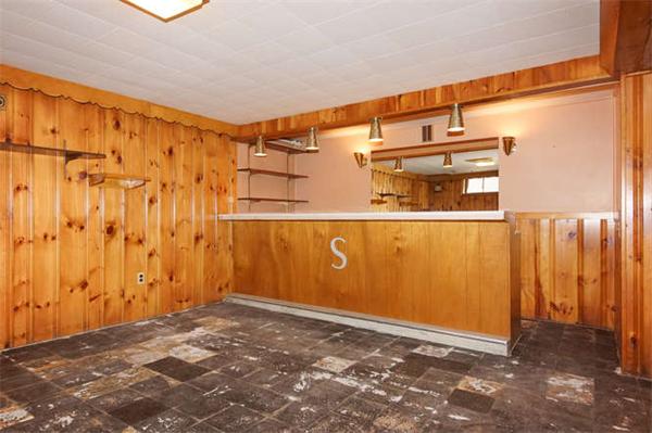 63 Alderwood Road Waltham, MA 02452 - Photo 11 of 17 Gallery Image 11