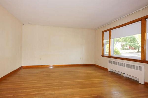 63 Alderwood Road Waltham, MA 02452 - Photo 3 of 17 Gallery Image 3