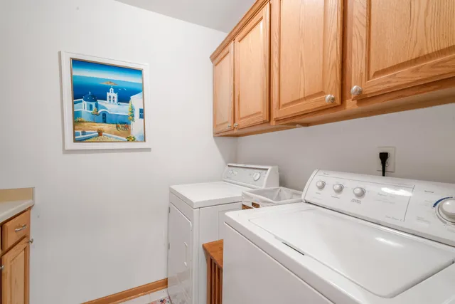 $399,900 | N161W18890 Jared Drive, Unit 251, Jackson, WI 53037