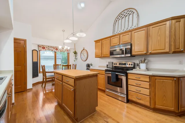 $399,900 | N161W18890 Jared Drive, Unit 251, Jackson, WI 53037