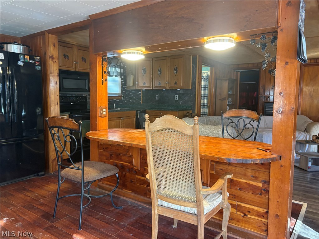 2039 Vesper Road Southwest Carrollton, OH 44615 - Photo 7 of 8 Gallery Image 7