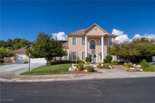 $1,190,000 | 6440 Spanish Garden Court, Las Vegas, NV 89110
