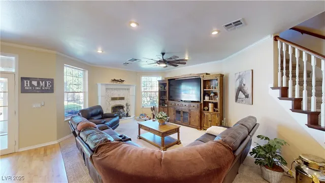 $1,190,000 | 6440 Spanish Garden Court, Las Vegas, NV 89110