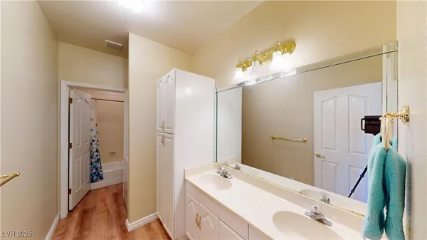 $1,180,000 | 6440 Spanish Garden Court, Las Vegas, NV 89110