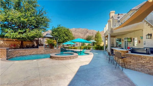 $1,180,000 | 6440 Spanish Garden Court, Las Vegas, NV 89110