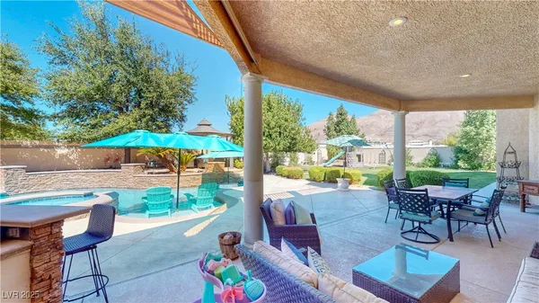 $1,180,000 | 6440 Spanish Garden Court, Las Vegas, NV 89110