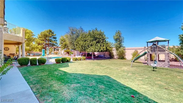 $1,180,000 | 6440 Spanish Garden Court, Las Vegas, NV 89110