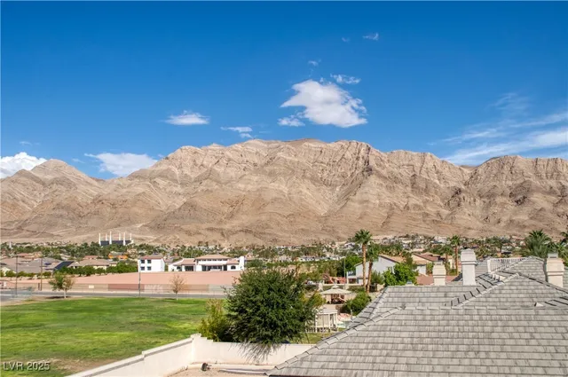 $1,190,000 | 6440 Spanish Garden Court, Las Vegas, NV 89110