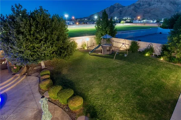 $1,180,000 | 6440 Spanish Garden Court, Las Vegas, NV 89110