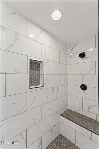 $399,900 | 280 Old Charity Hill Road, Elizabethton, TN 37643