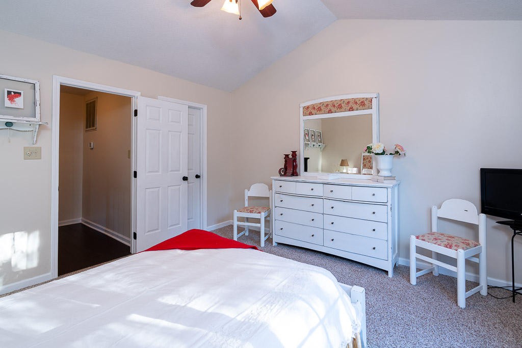 2218 Robinson Road Knoxville, TN 37923 - Photo 31 of 38 Gallery Image 31