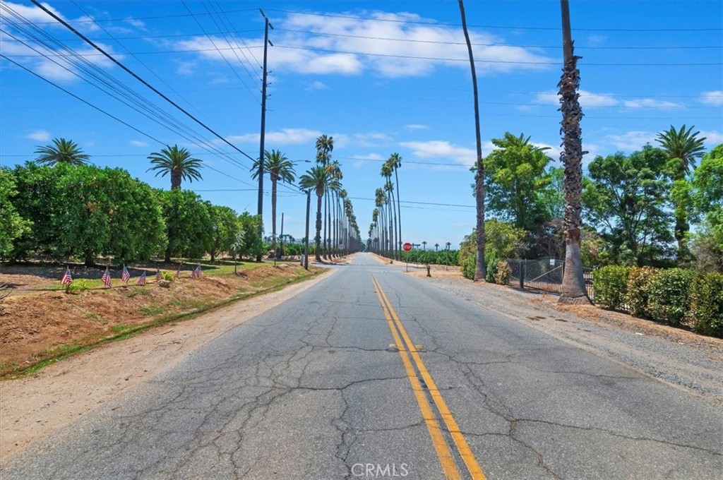 8853 Dufferin Avenue Riverside, CA 92504 - Photo 13 of 39