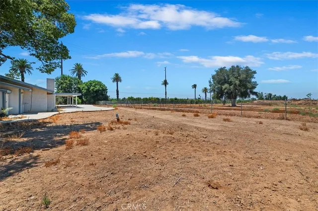 $1,925,000 | 8853 Dufferin Avenue, Riverside, CA 92504