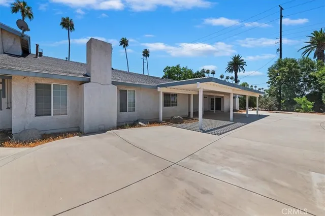 $1,925,000 | 8853 Dufferin Avenue, Riverside, CA 92504