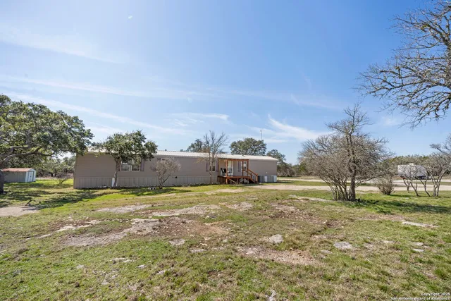 $589,900 | 820 Forest View Drive, Blanco, TX 78606
