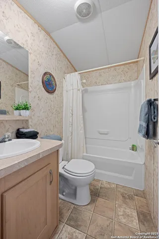 $589,900 | 820 Forest View Drive, Blanco, TX 78606