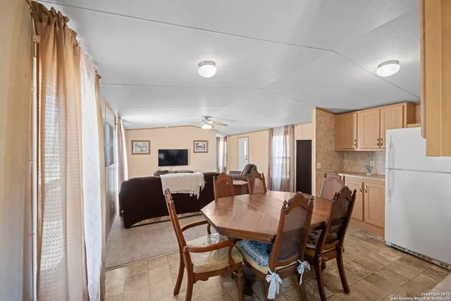 $589,900 | 820 Forest View Drive, Blanco, TX 78606