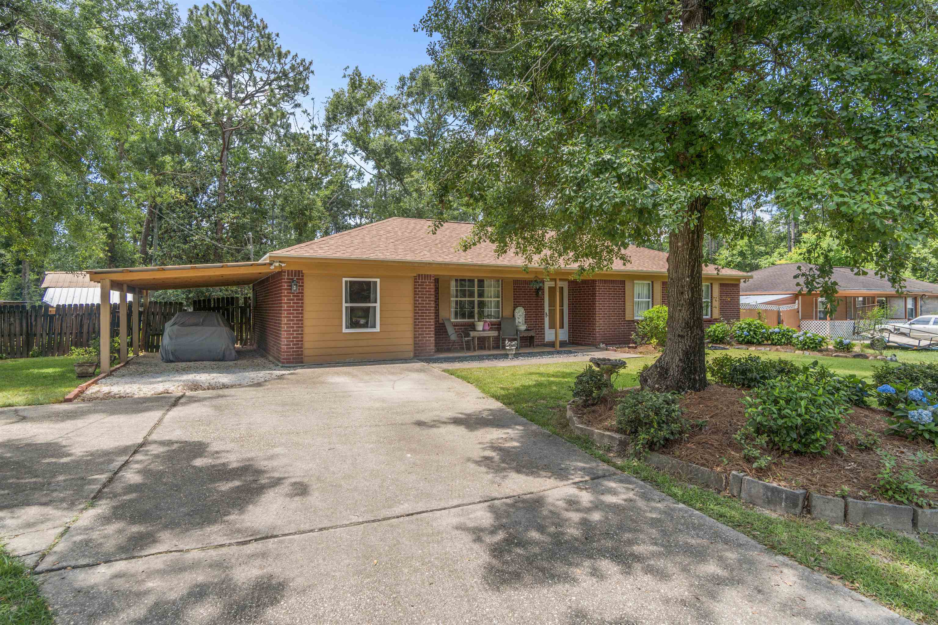 824 East Laurel Avenue Foley, AL 36535 - Photo 5 of 25