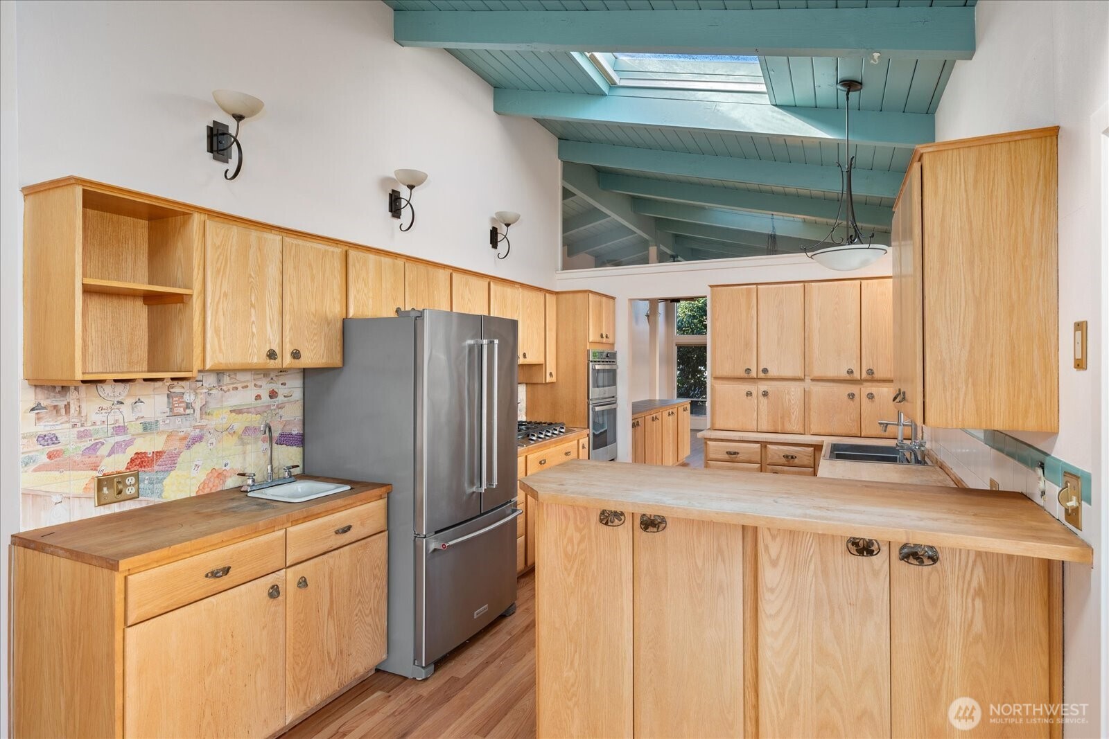 9506 Valhalla Way Bothell, WA 98011 - Photo 16 of 39 Gallery Image 16