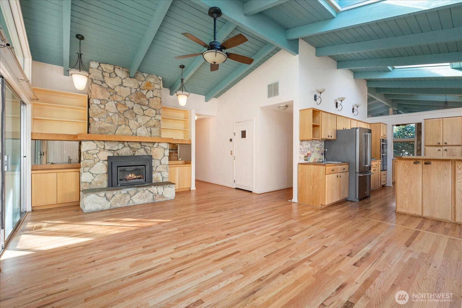 9506 Valhalla Way Bothell, WA 98011 - Photo 19 of 39 Gallery Image 19