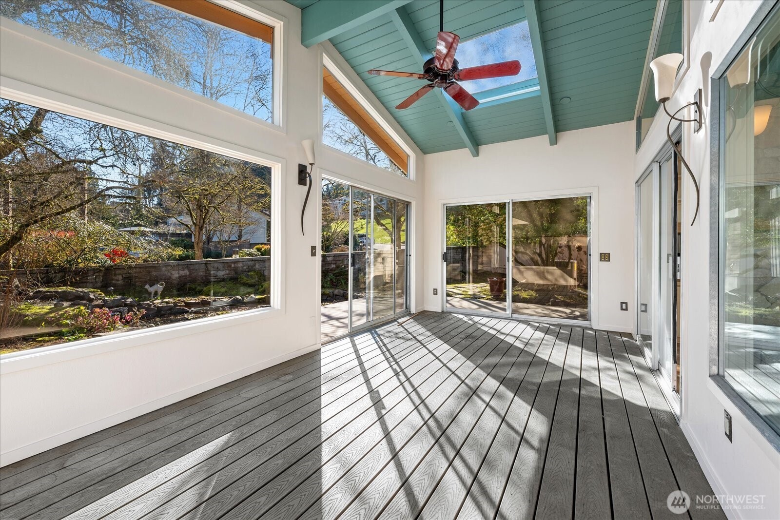 9506 Valhalla Way Bothell, WA 98011 - Photo 22 of 39 Gallery Image 22