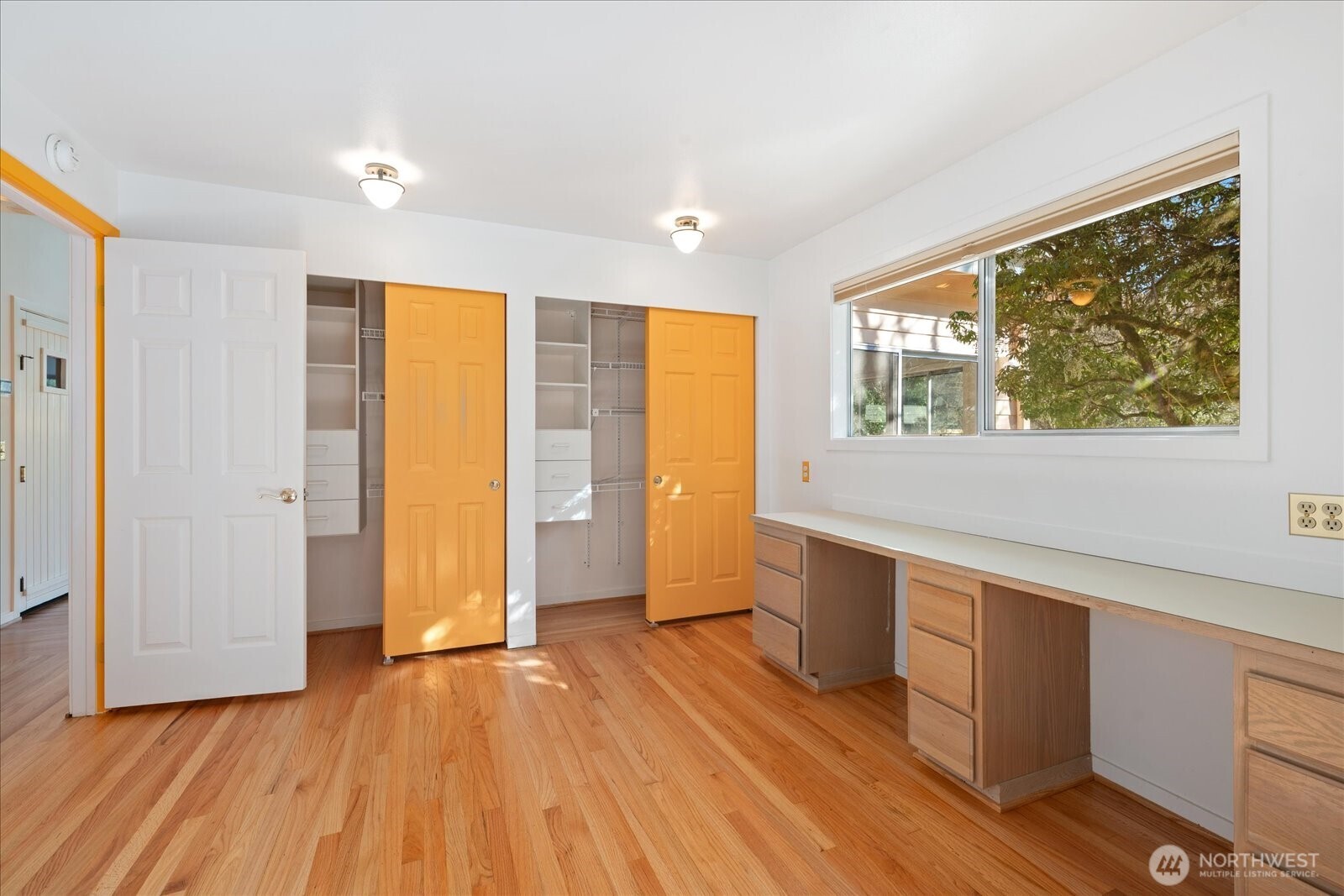 9506 Valhalla Way Bothell, WA 98011 - Photo 27 of 39 Gallery Image 27