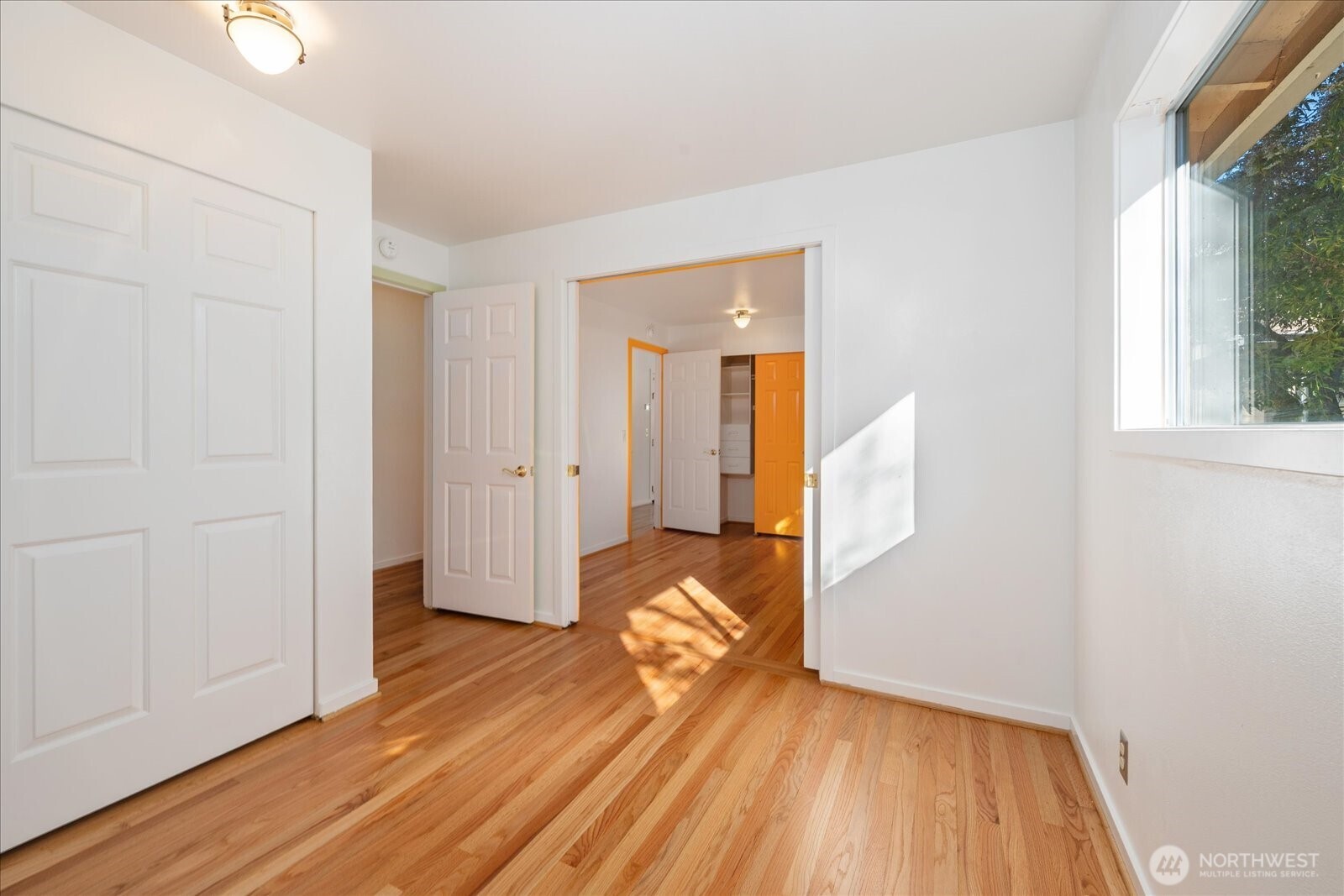 9506 Valhalla Way Bothell, WA 98011 - Photo 29 of 39 Gallery Image 29