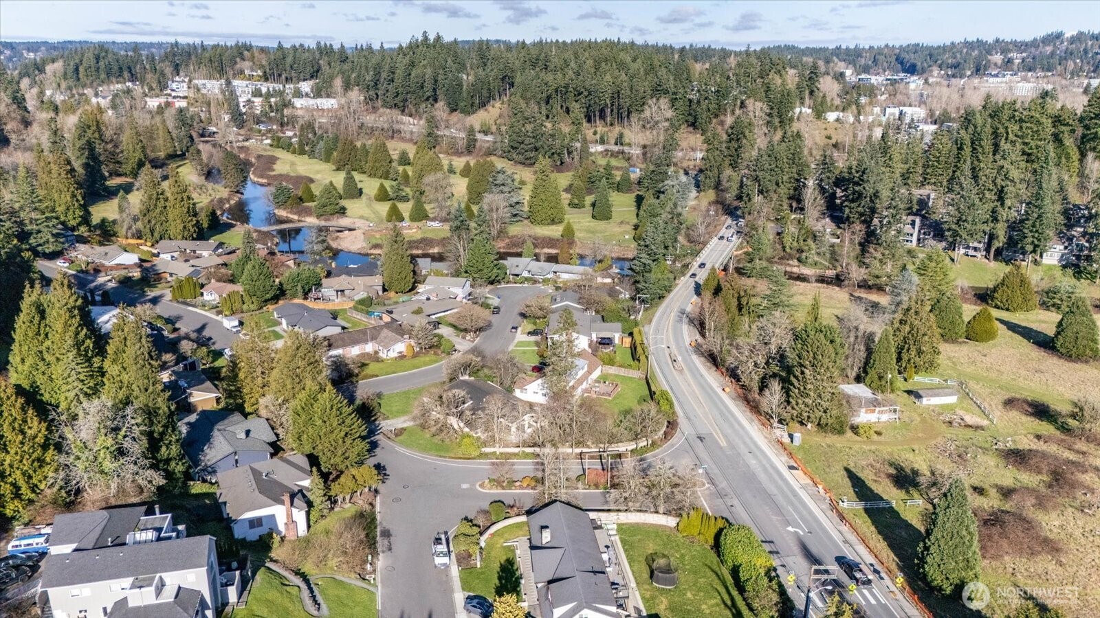 9506 Valhalla Way Bothell, WA 98011 - Photo 37 of 39 Gallery Image 37