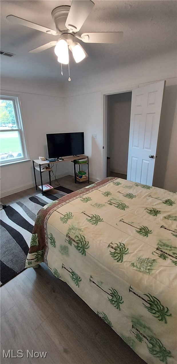 550 East Pleasant Valley Road Independence, OH 44131 - Photo 15 of 29 Bedroom 3