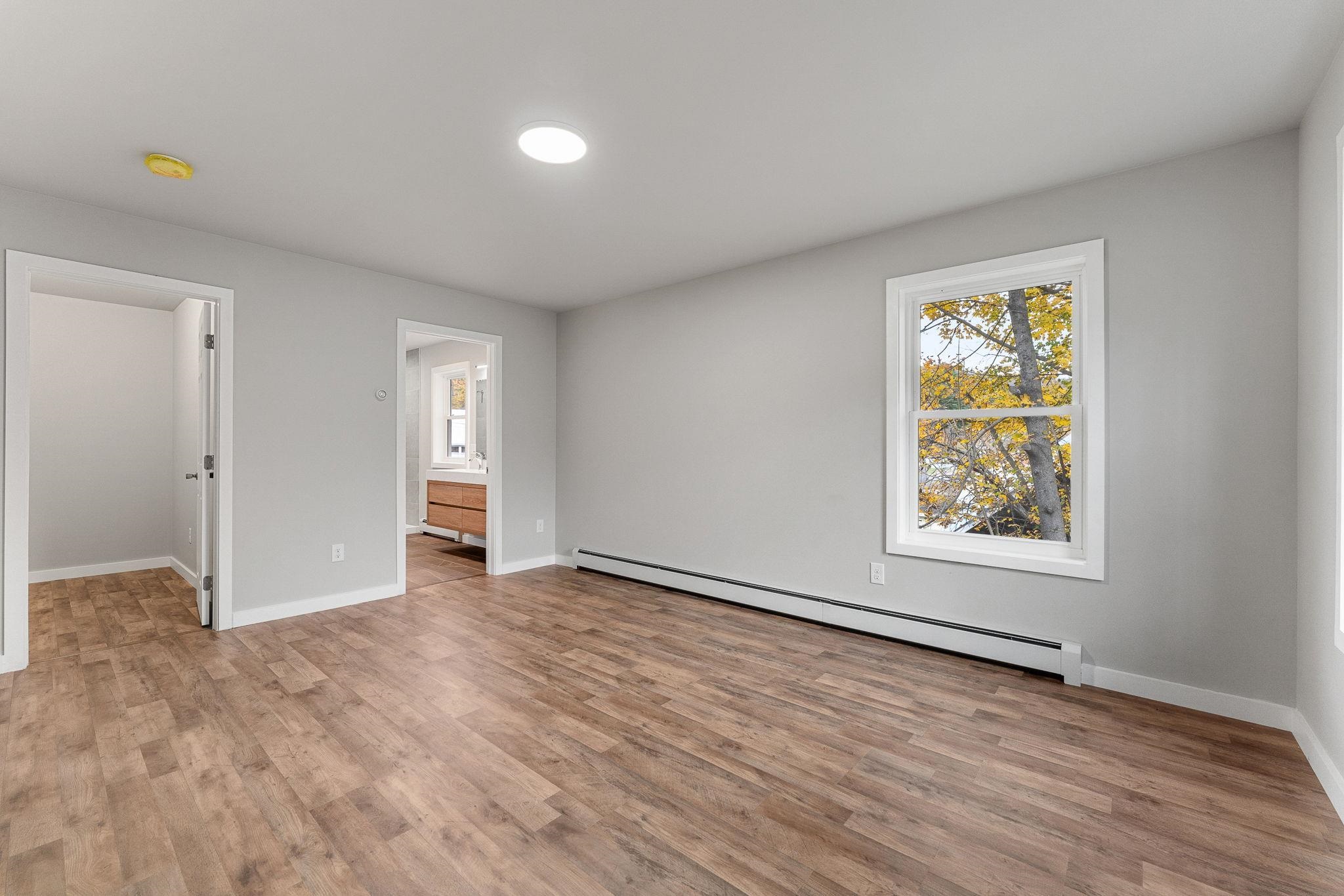 35 Cole Avenue Northfield, VT 05663 - Photo 16 of 22