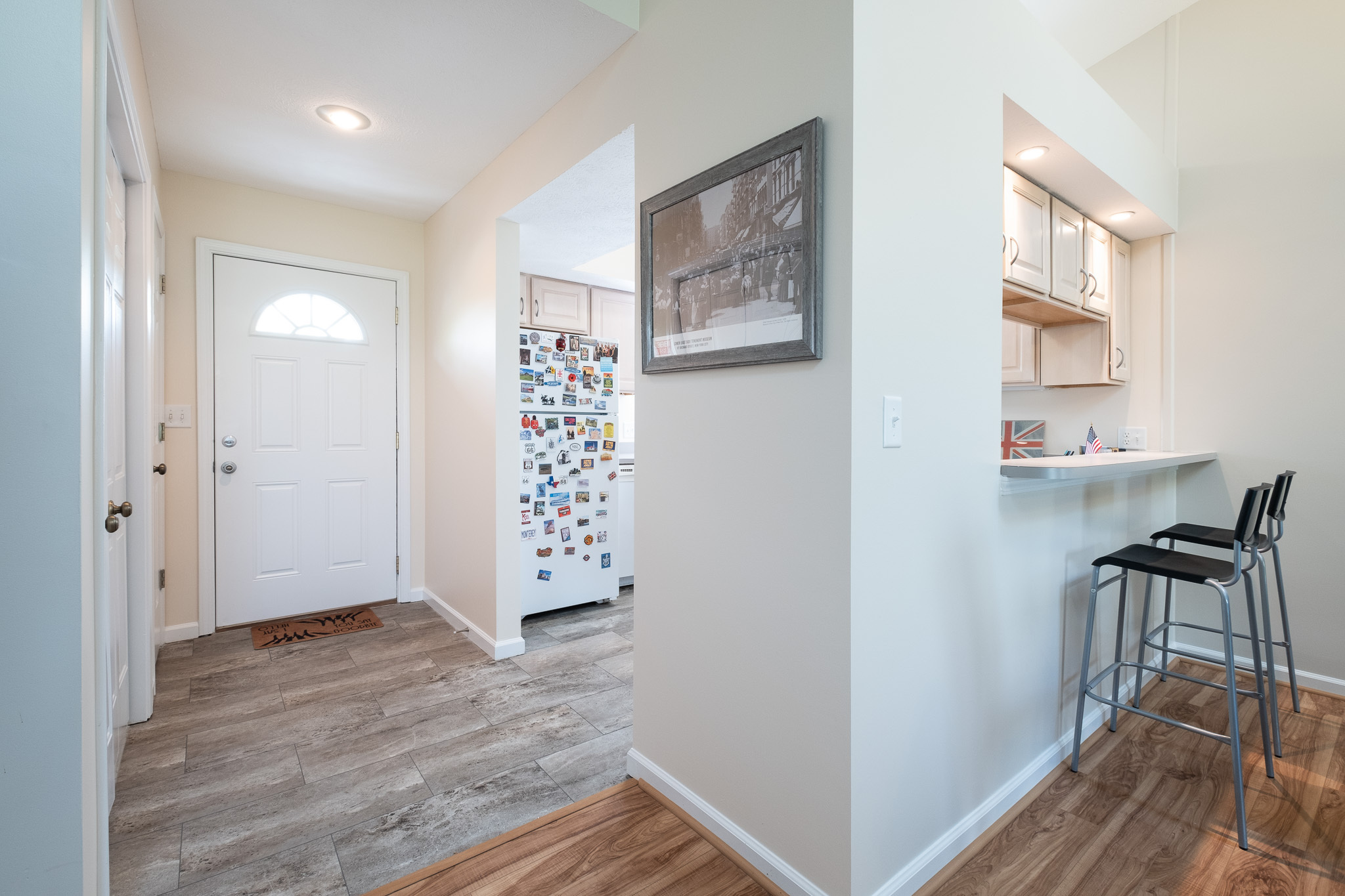 57 Lookout Ridge Drive Columbus, IN 47201 - Photo 3 of 23